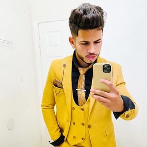 Meet your Posher, Ionut